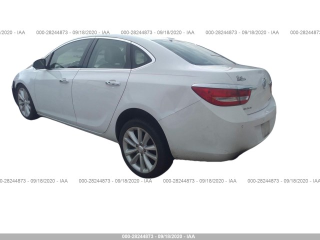 Photo 2 VIN: 1G4PS5SK5E4223120 - BUICK VERANO 