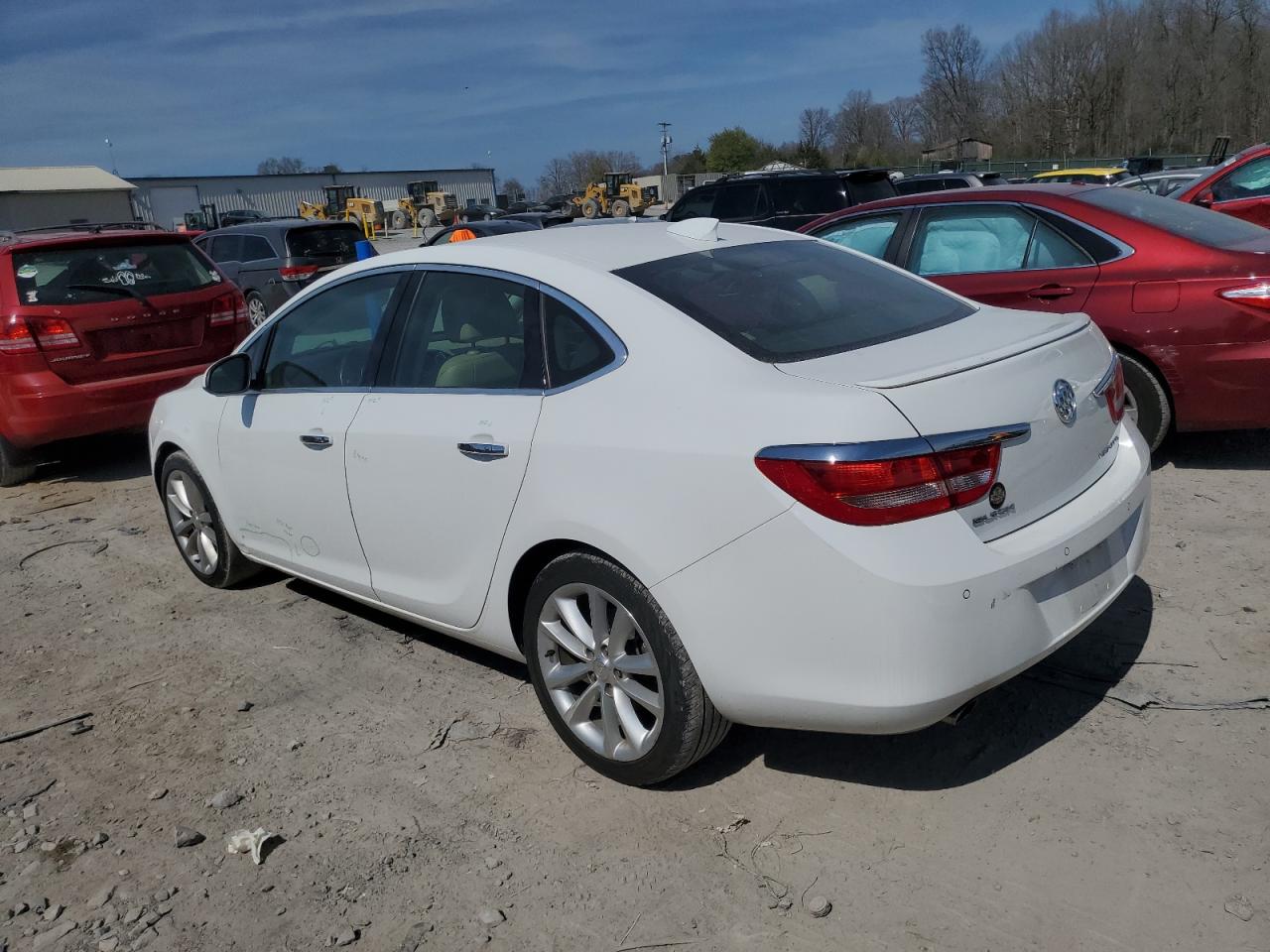 Photo 1 VIN: 1G4PS5SK5H4105122 - BUICK VERANO 