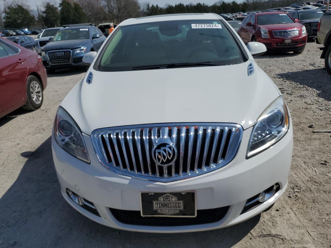 Photo 4 VIN: 1G4PS5SK5H4105122 - BUICK VERANO 