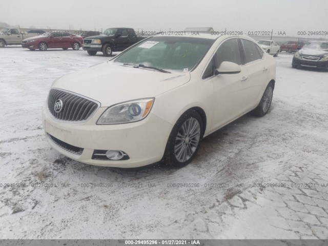 Photo 1 VIN: 1G4PS5SK6C4122097 - BUICK VERANO 