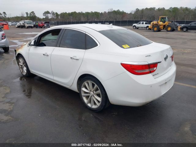 Photo 2 VIN: 1G4PS5SK6C4123279 - BUICK VERANO 