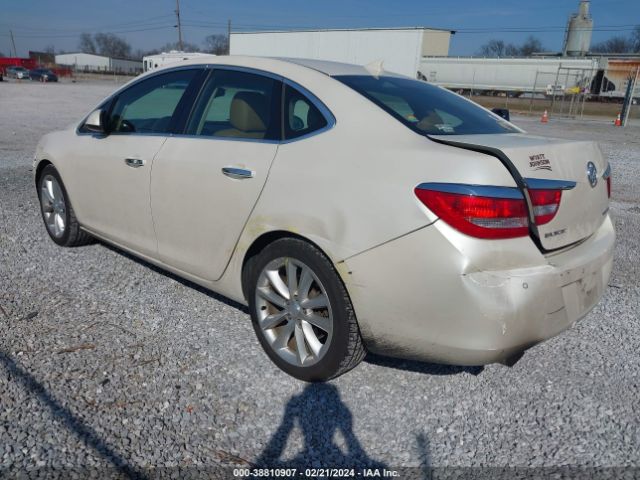 Photo 2 VIN: 1G4PS5SK6C4135139 - BUICK VERANO 