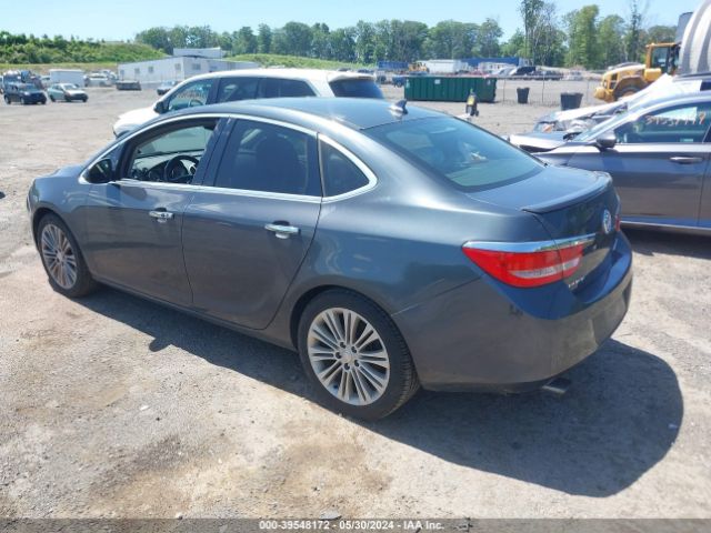 Photo 2 VIN: 1G4PS5SK6C4180713 - BUICK VERANO 