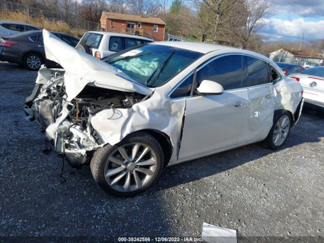 Photo 1 VIN: 1G4PS5SK6C4184163 - BUICK VERANO 