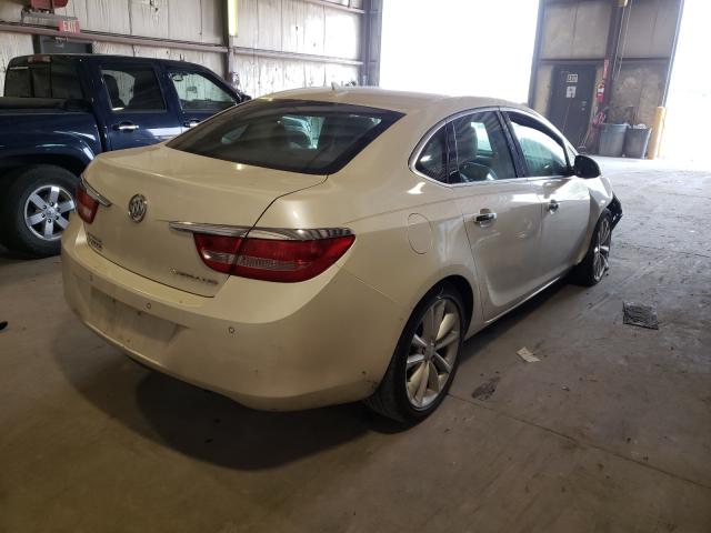 Photo 3 VIN: 1G4PS5SK6D4106032 - BUICK VERANO 