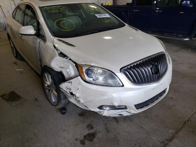 Photo 8 VIN: 1G4PS5SK6D4106032 - BUICK VERANO 