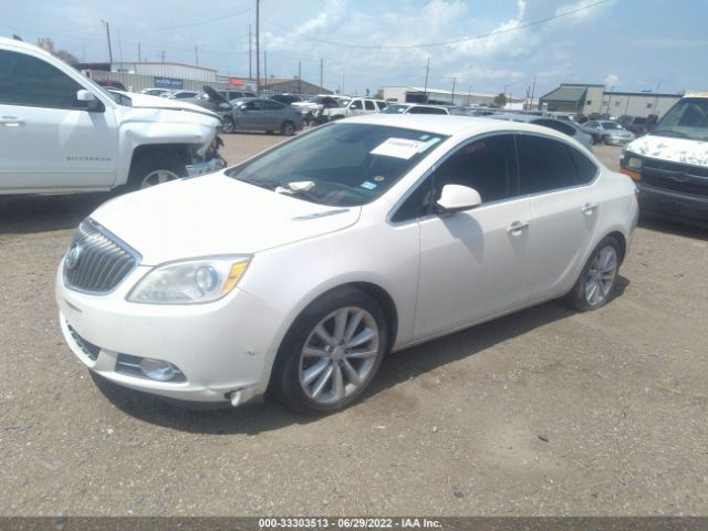 Photo 1 VIN: 1G4PS5SK6E4170685 - BUICK VERANO 