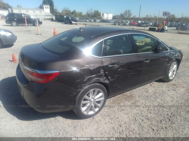 Photo 3 VIN: 1G4PS5SK6E4215169 - BUICK VERANO 