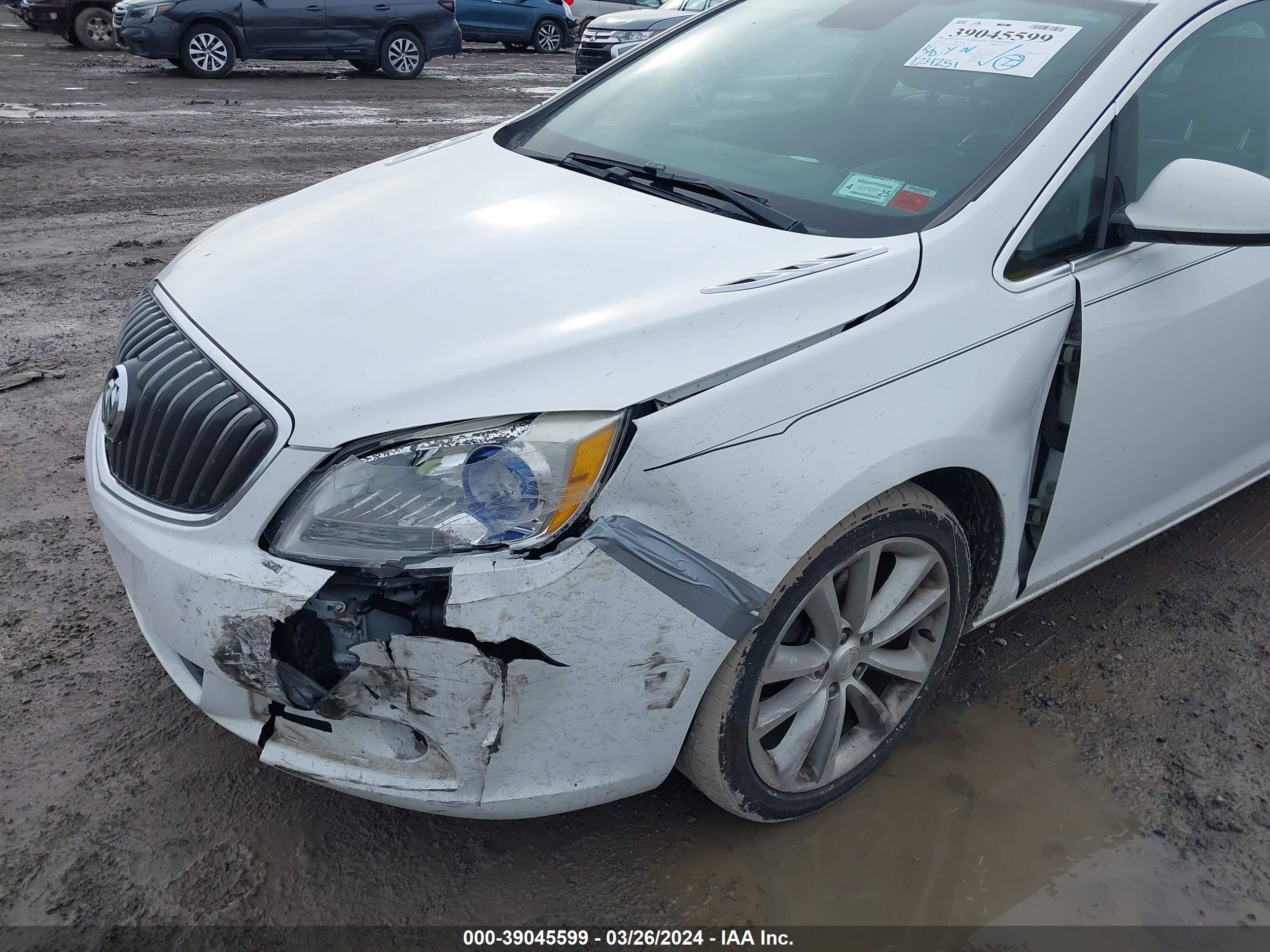 Photo 5 VIN: 1G4PS5SK6H4113505 - BUICK VERANO 