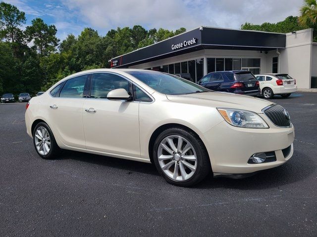 Photo 1 VIN: 1G4PS5SK7C4156761 - BUICK VERANO 