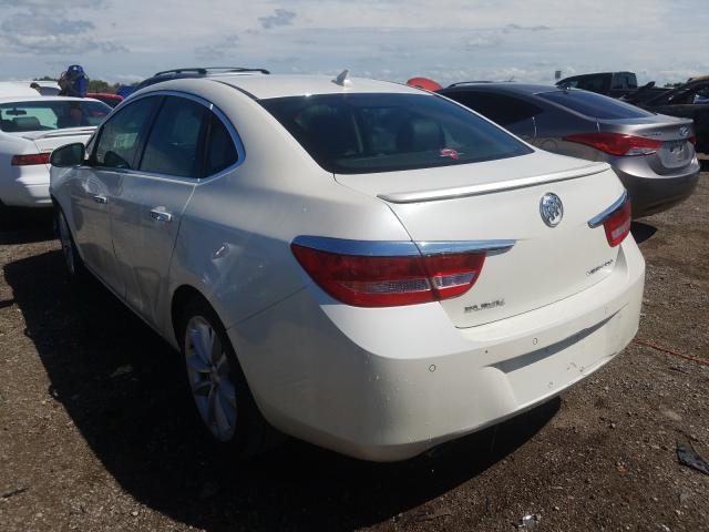 Photo 2 VIN: 1G4PS5SK7C4227893 - BUICK VERANO 