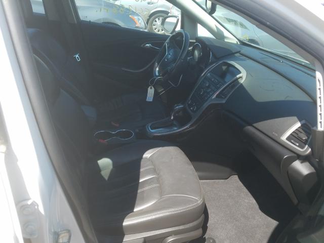 Photo 4 VIN: 1G4PS5SK7C4227893 - BUICK VERANO 