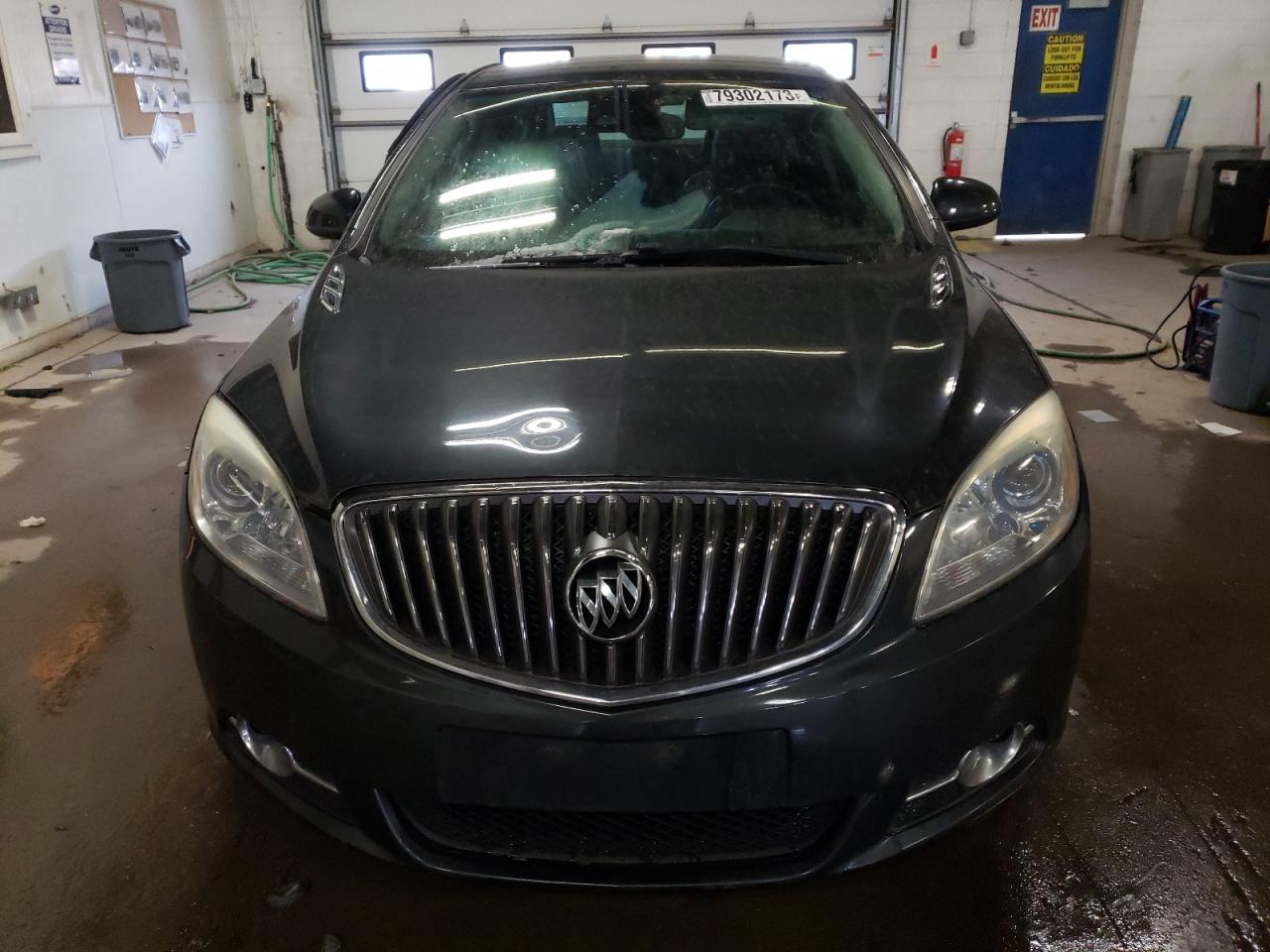 Photo 4 VIN: 1G4PS5SK7E4134147 - BUICK VERANO 