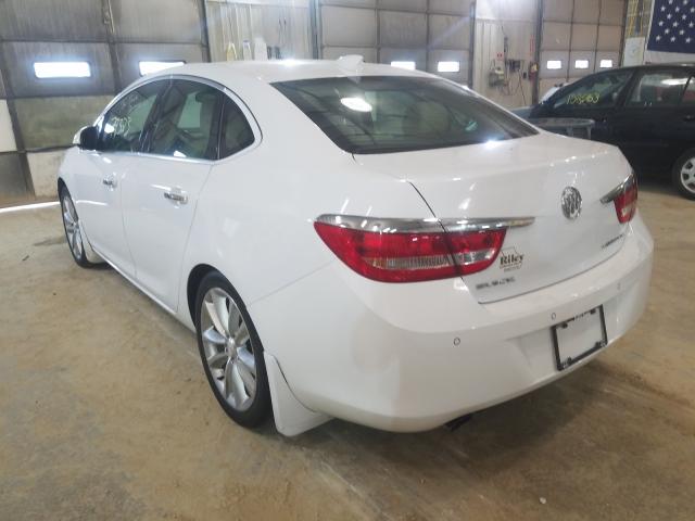 Photo 2 VIN: 1G4PS5SK7F4142749 - BUICK VERANO 