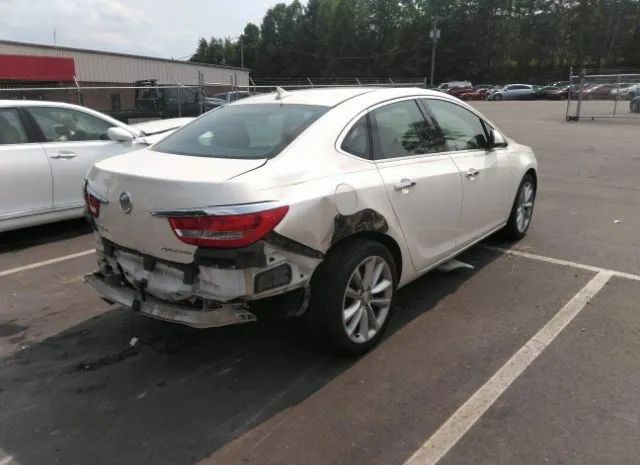 Photo 3 VIN: 1G4PS5SK8C4165064 - BUICK VERANO 