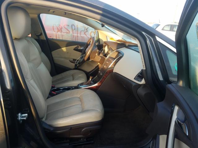 Photo 4 VIN: 1G4PS5SK8E4107376 - BUICK VERANO 