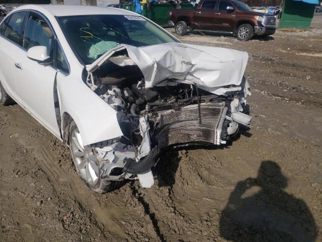 Photo 8 VIN: 1G4PS5SK8E4165343 - BUICK VERANO 