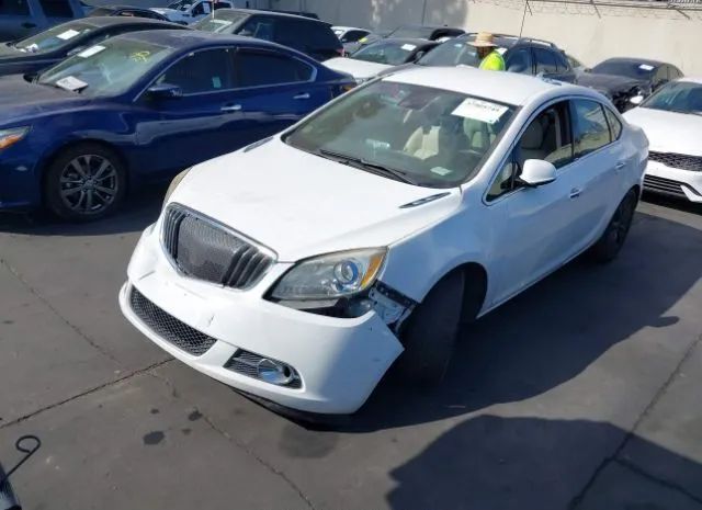 Photo 1 VIN: 1G4PS5SK8E4231356 - BUICK VERANO 