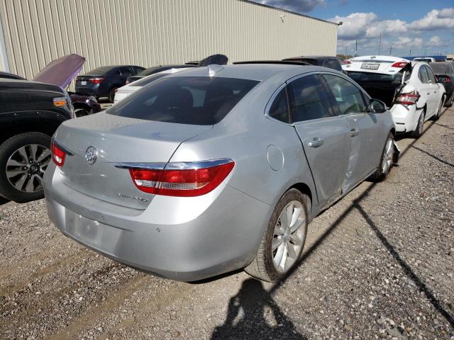 Photo 3 VIN: 1G4PS5SK8F4194620 - BUICK VERANO 