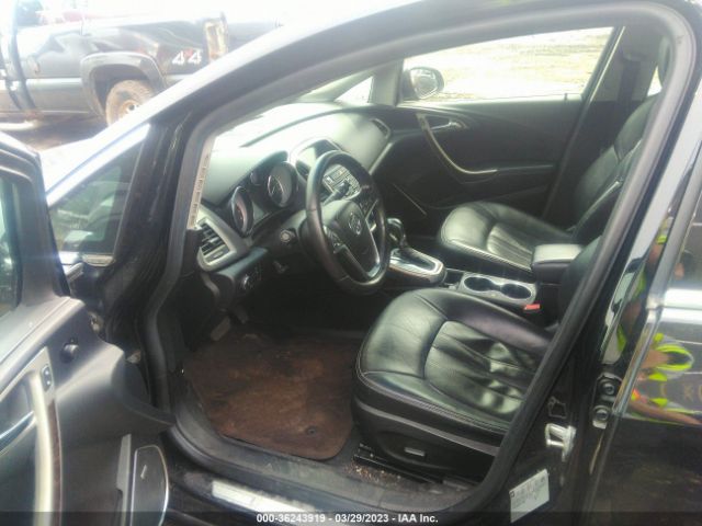 Photo 4 VIN: 1G4PS5SK9C4143882 - BUICK VERANO 