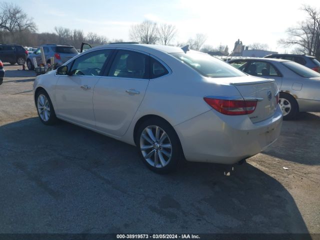 Photo 2 VIN: 1G4PS5SK9C4175554 - BUICK VERANO 