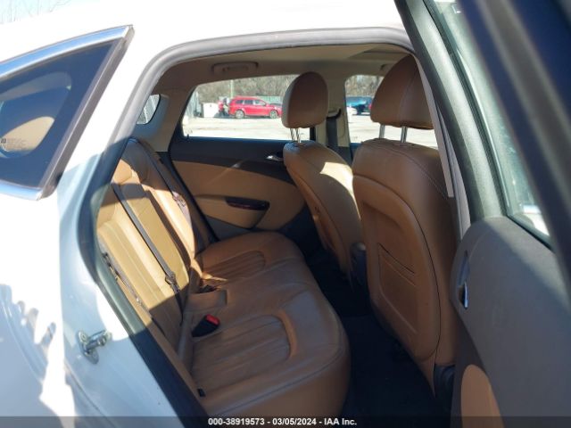 Photo 7 VIN: 1G4PS5SK9C4175554 - BUICK VERANO 