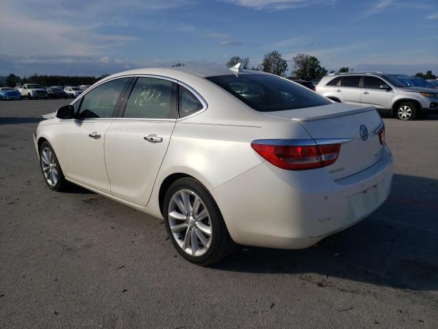 Photo 2 VIN: 1G4PS5SK9D4102895 - BUICK VERANO 