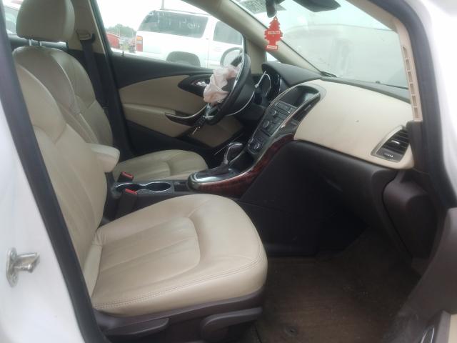 Photo 4 VIN: 1G4PS5SK9E4164444 - BUICK VERANO 