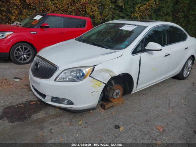 Photo 1 VIN: 1G4PS5SK9F4168897 - BUICK VERANO 