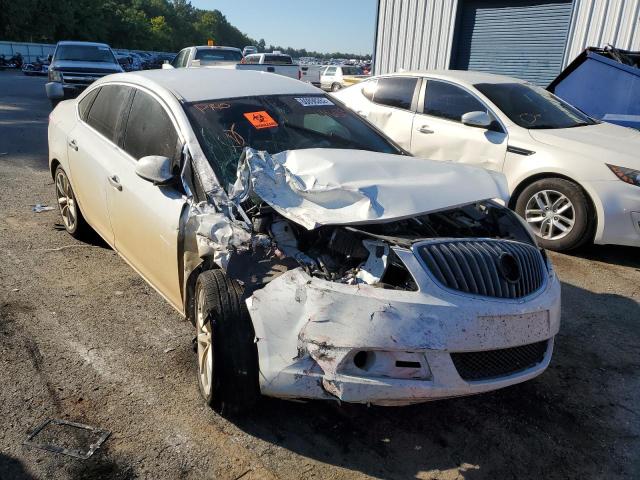 Photo 0 VIN: 1G4PS5SK9H4114633 - BUICK VERANO 