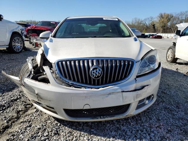 Photo 4 VIN: 1G4PS5SKXC4188832 - BUICK VERANO 