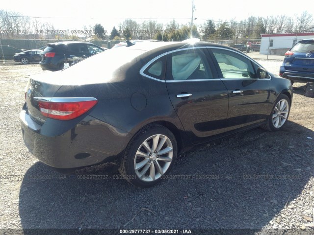 Photo 3 VIN: 1G4PS5SKXD4237058 - BUICK VERANO 