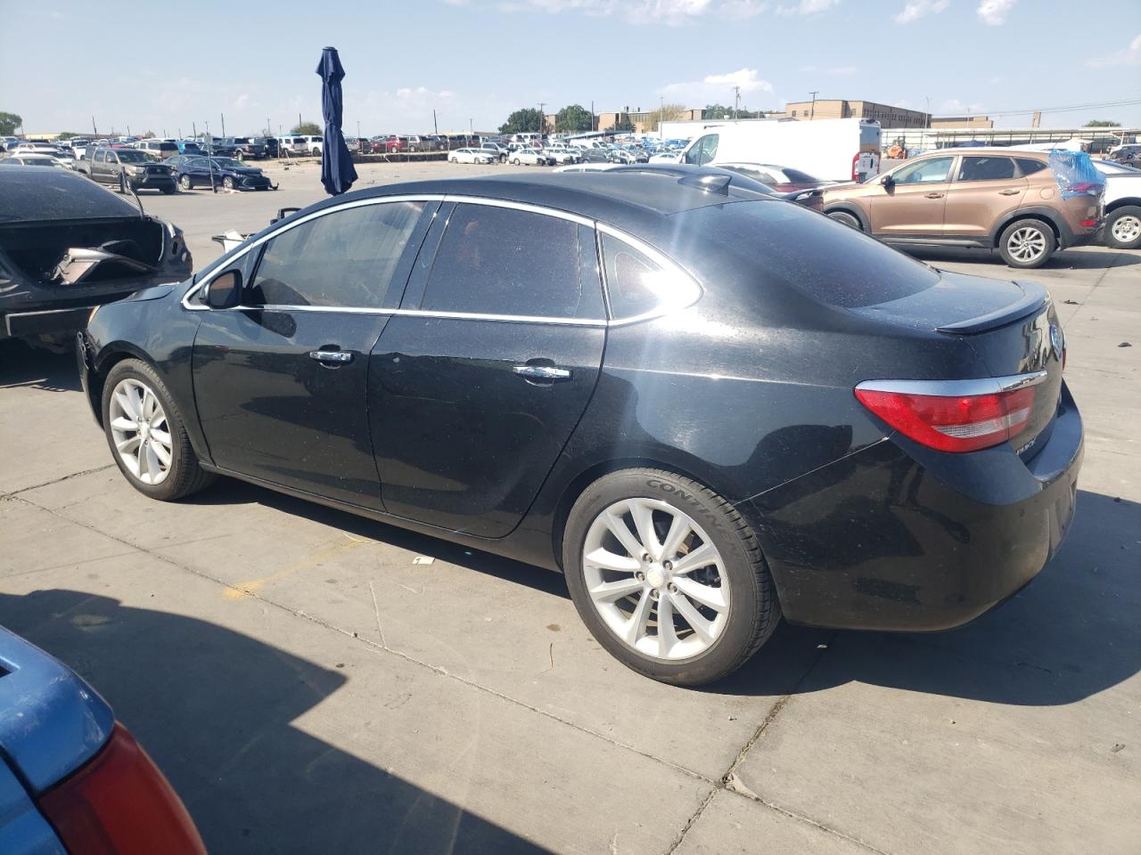 Photo 1 VIN: 1G4PS5SKXG4173625 - BUICK VERANO 