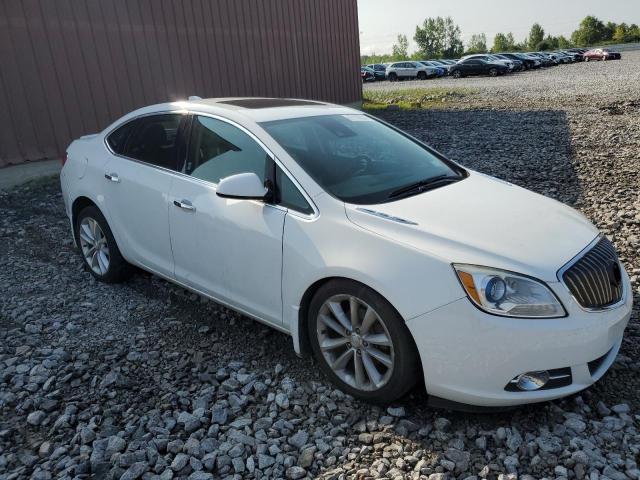 Photo 3 VIN: 1G4PT5SV0G4167226 - BUICK VERANO PRE 