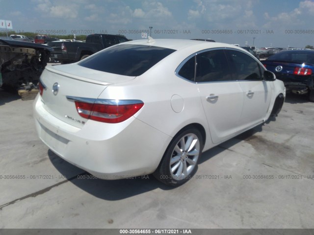 Photo 3 VIN: 1G4PT5SV1D4131914 - BUICK VERANO 