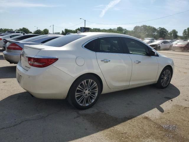 Photo 2 VIN: 1G4PT5SV1D4163455 - BUICK VERANO PRE 