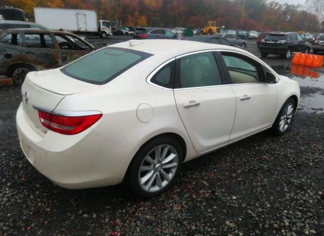 Photo 3 VIN: 1G4PT5SV6G4143013 - BUICK VERANO 