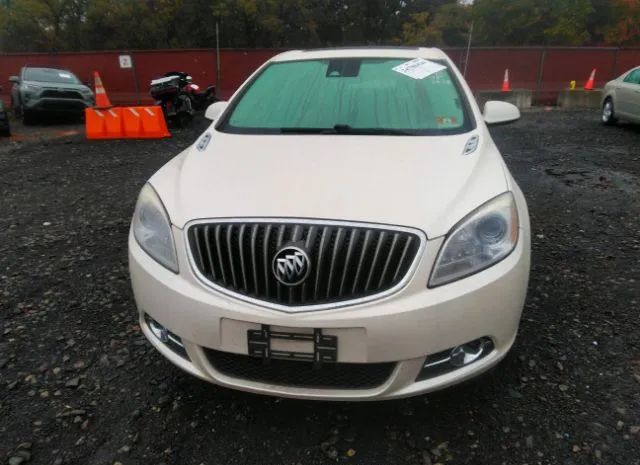 Photo 5 VIN: 1G4PT5SV6G4143013 - BUICK VERANO 