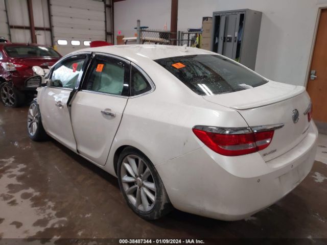 Photo 2 VIN: 1G4PT5SV8D4115872 - BUICK VERANO 