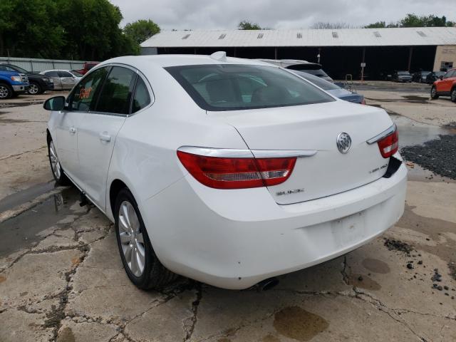 Photo 2 VIN: 1G4PV5SK7F4214587 - BUICK VERANO 1SV 