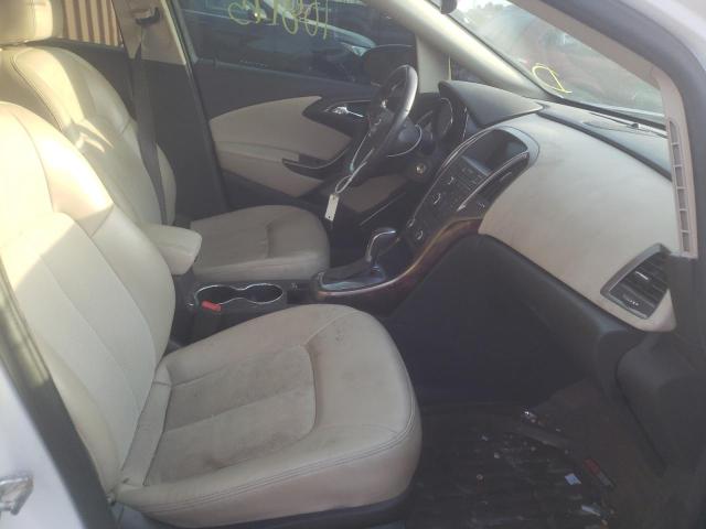 Photo 4 VIN: 1G4PW5SK0G4131128 - BUICK VERANO SPO 