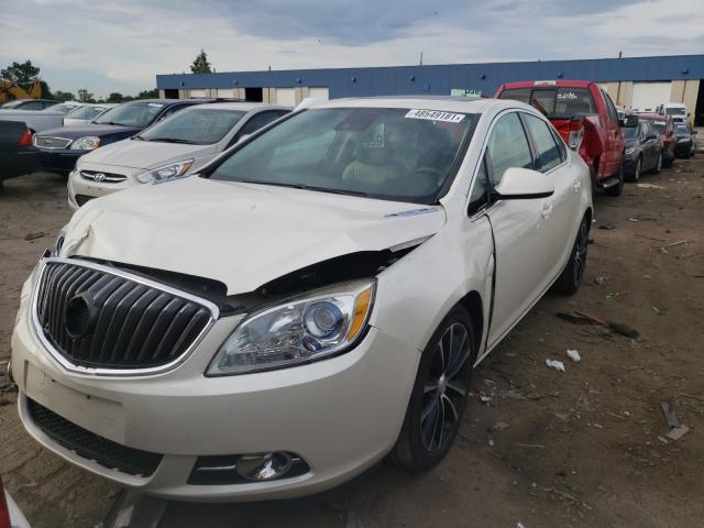 Photo 1 VIN: 1G4PW5SK1G4126052 - BUICK VERANO SPO 