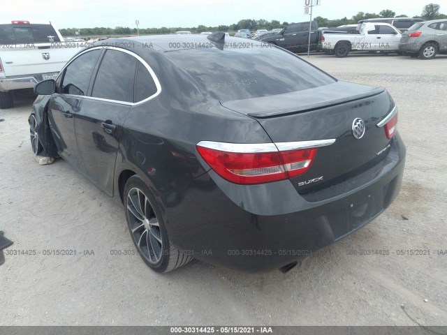 Photo 2 VIN: 1G4PW5SK1G4159973 - BUICK VERANO 