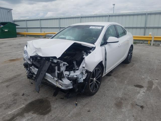 Photo 1 VIN: 1G4PW5SK1G4183027 - BUICK VERANO SPO 