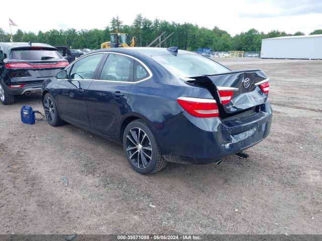 Photo 2 VIN: 1G4PW5SK2G4176412 - BUICK VERANO 