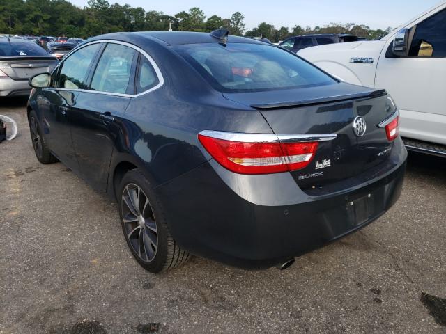 Photo 2 VIN: 1G4PW5SK3G4174538 - BUICK VERANO SPO 