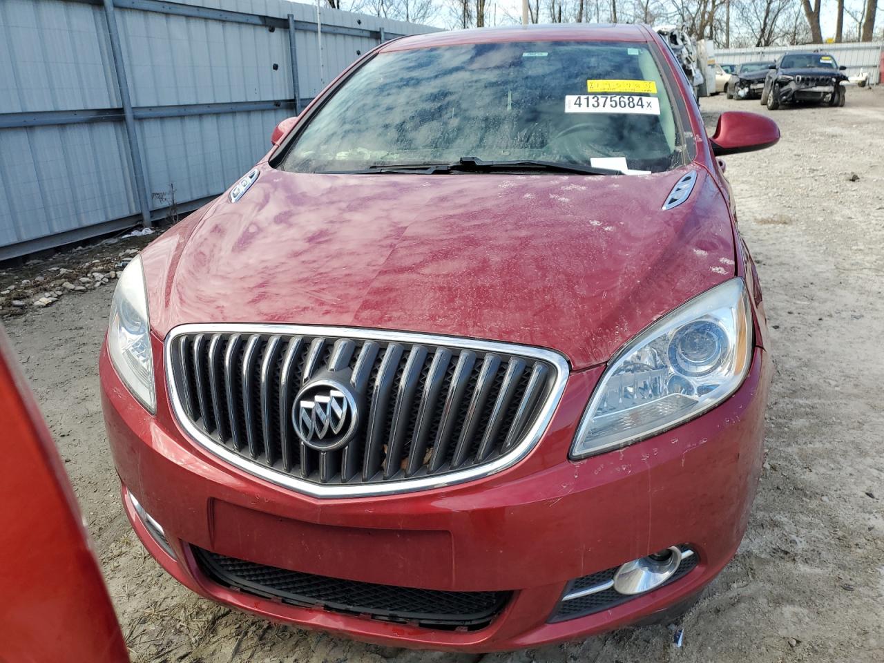 Photo 4 VIN: 1G4PW5SK3G4175785 - BUICK VERANO 