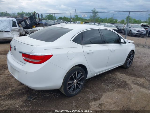 Photo 3 VIN: 1G4PW5SK3G4176418 - BUICK VERANO 