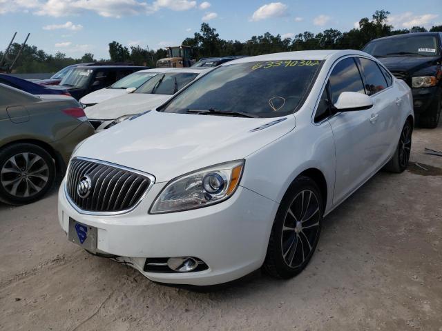 Photo 1 VIN: 1G4PW5SK4G4169686 - BUICK VERANO SPO 