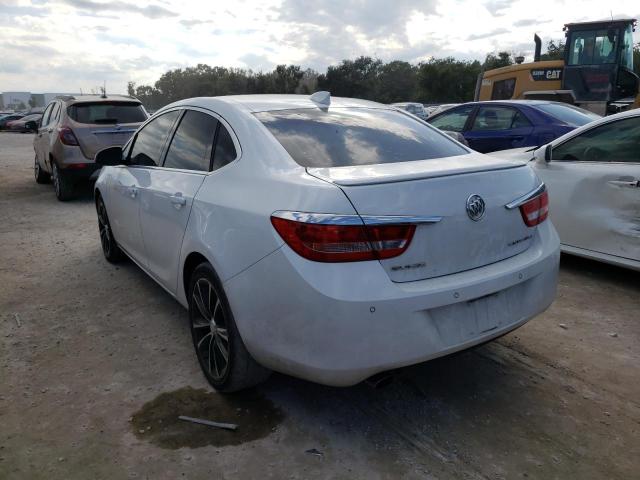 Photo 2 VIN: 1G4PW5SK4G4169686 - BUICK VERANO SPO 